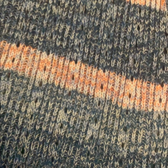 Gap striped knit blue and pink sweater tank - Picture 4 of 6